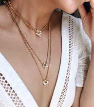 Cargar imagen en el visor de la galería, Collar Corazón Cubano